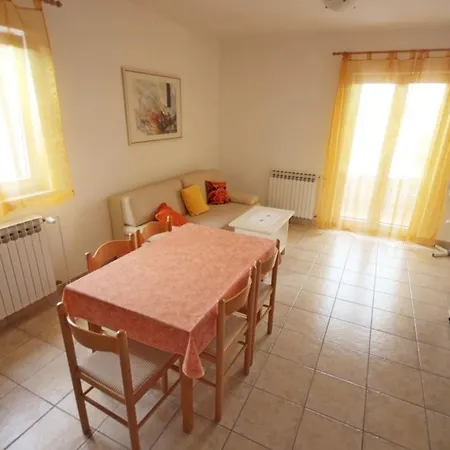 By The Sea - 18514 Apartman *